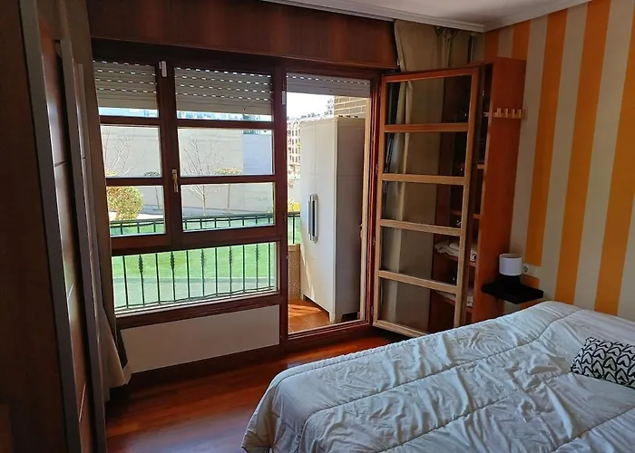 Completo A 7 Minutos De La Playa Con Parking